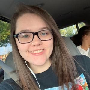 Meet your Posher, Carly